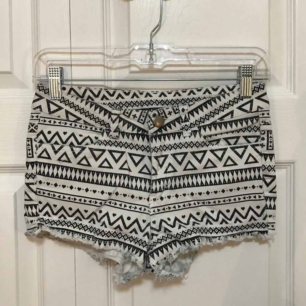 H&M Black and White Geometric Print Jean Shorts